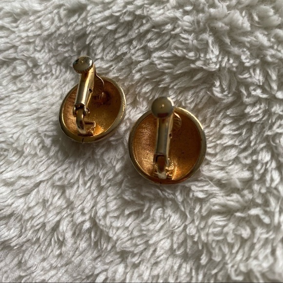 VINTAGE lot clip on earrings 70s to 80s 3 pair - Picture 3 of 6